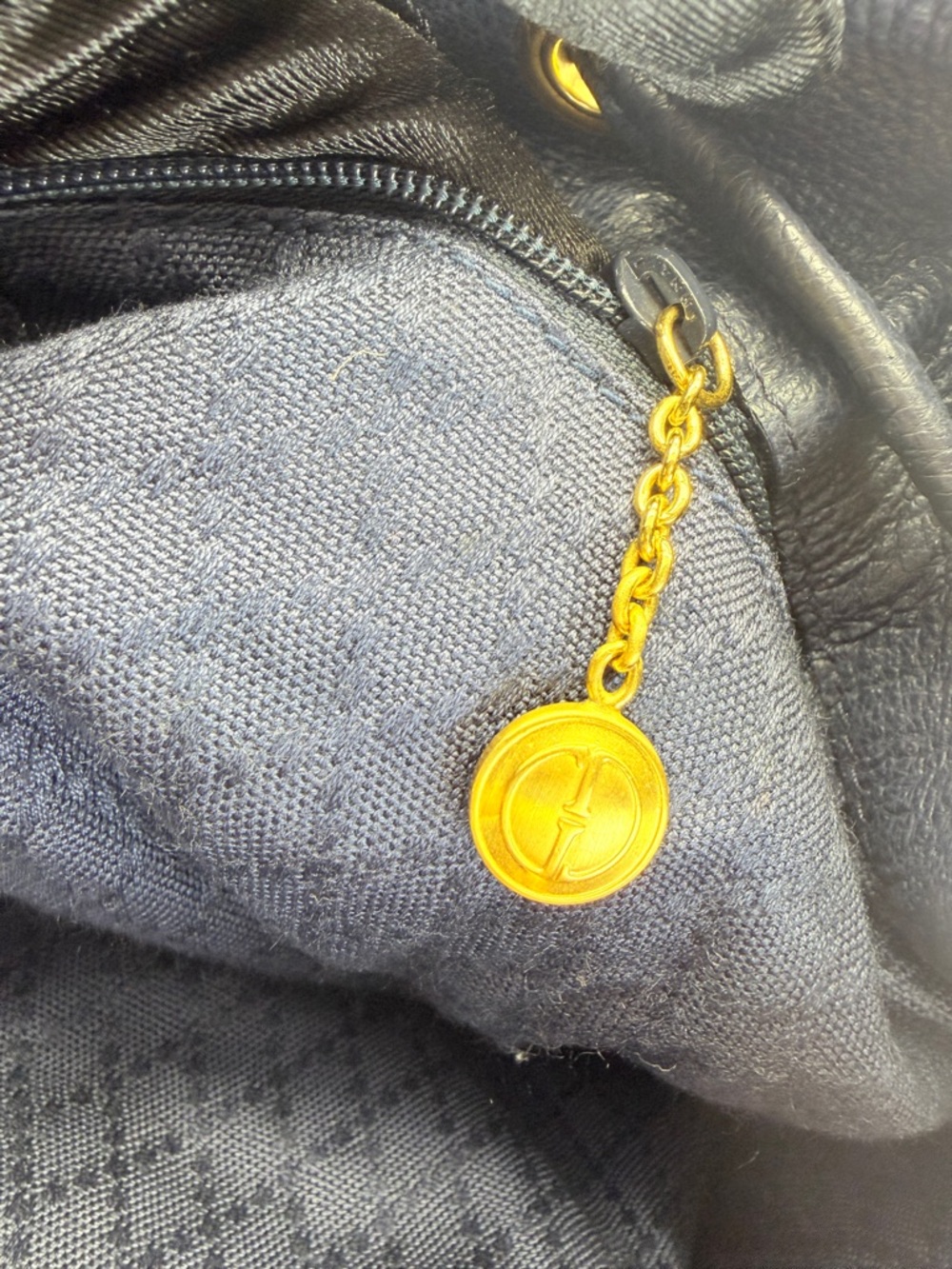 Gucci Navy Suede Bamboo Vintage Drawstring Backpack - Picture 13 of 15